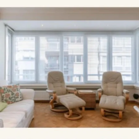 Flora Apartment *