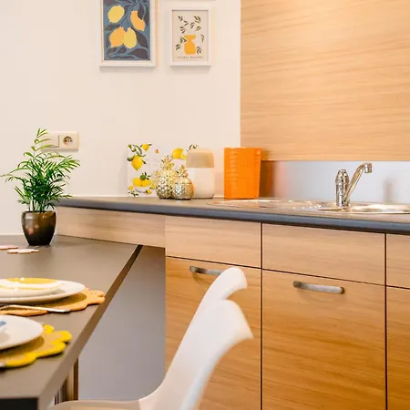 Flora Apartment Ostend